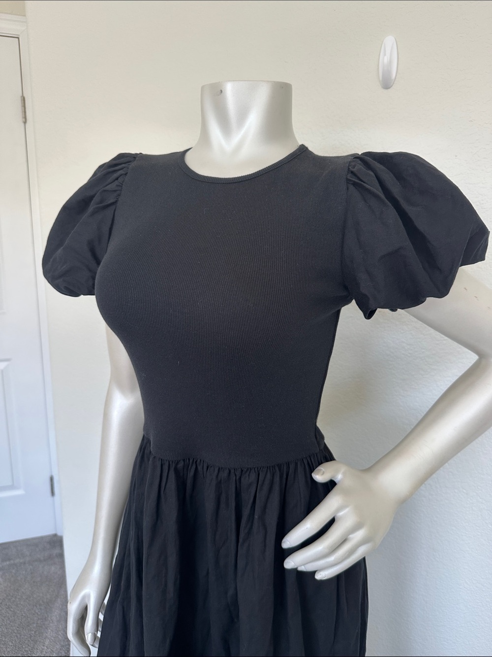 ZARA MIDI Puff sleeve dress - Picture 7 of 10